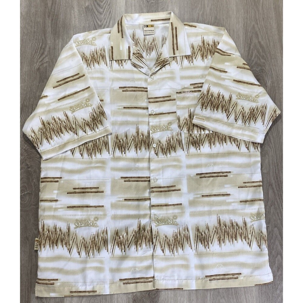 South Pole Mens size XL Short Sleeve Button-Down Shirt Shockwave Print Tan White